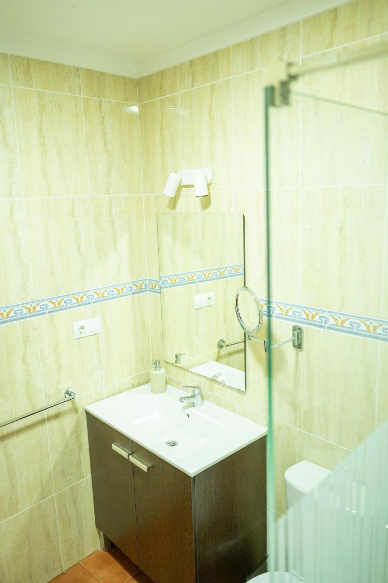 Amolan Vv Airport Apartment El Matorral Екстериор снимка